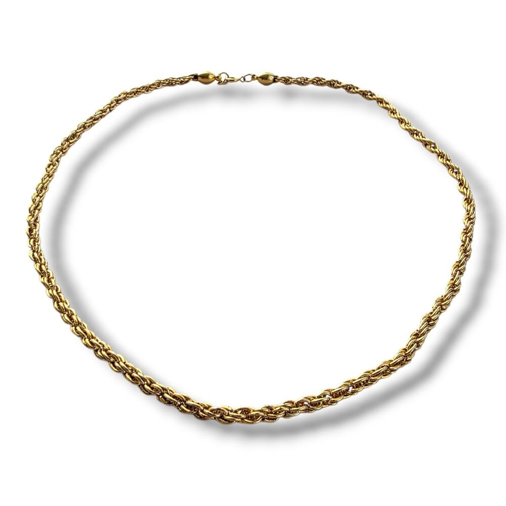 Vintage Trifari Classic Twisted Rope Chain Link Gold Tone Necklace Signed 18”